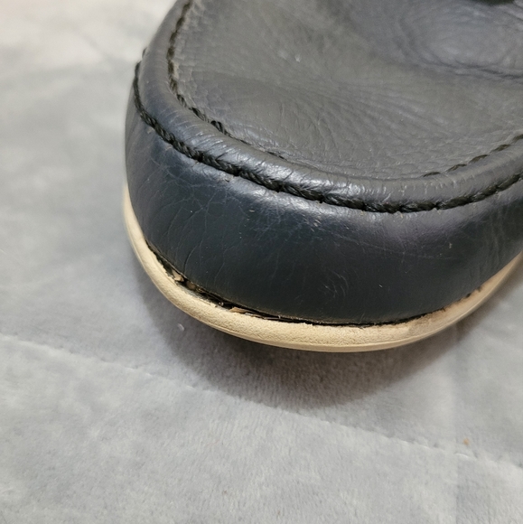 Lacoste Shoes Loafers - Picture 5 of 10